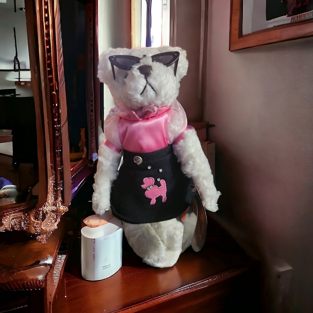 Brass Button Bears Collectible "Lucy"